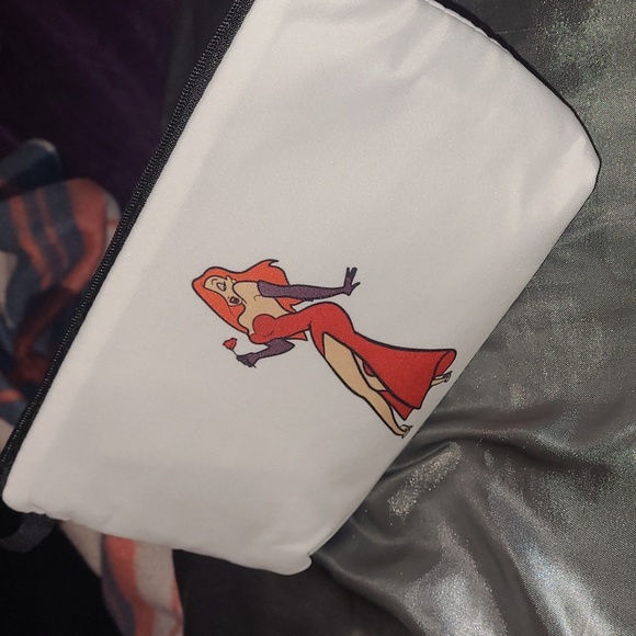 Jessica Rabbit Rare Makeup Bag - Picture 2 of 8